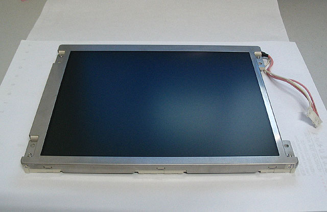 東芝 LTM084P363    8.4寸